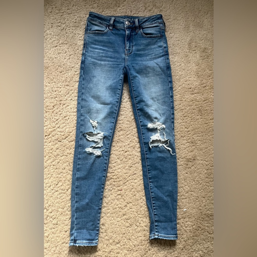 American eagle stretch blue jeans